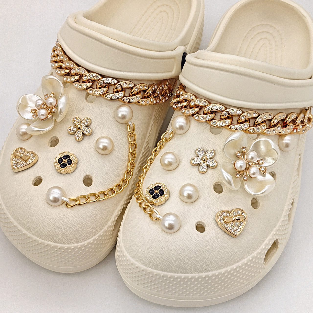 Women'S Accessories For Crocs - Floral Pearl Shoe Charms for Crocs