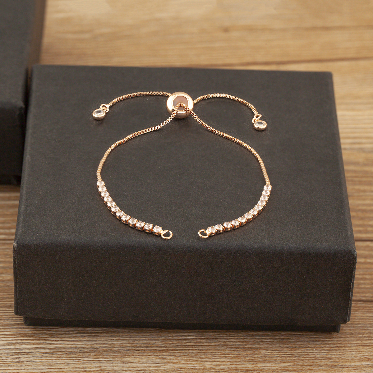Nidin Hot White Zircon Paralle - đánh giá và giá Women Accessories Bracelet