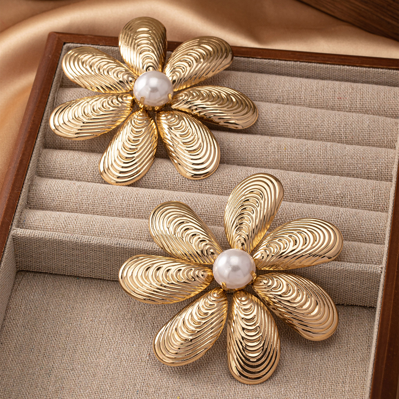 Large Metal Flower Earrings fo - đánh giá và giá Women'S Accessories Jewelry Sale