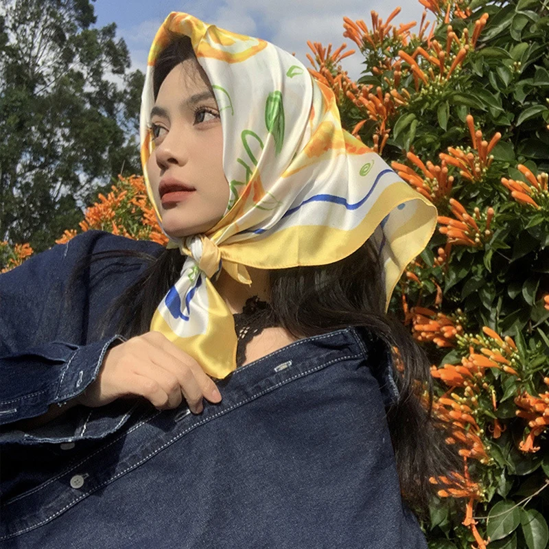 70cm Square Lemon Print Yellow - đánh giá và giá Silk Scarf Square
