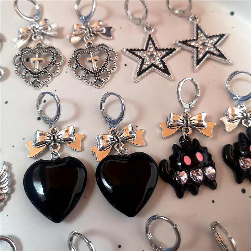 Goth Cute Punk Black Heart Win - đánh giá và giá Women'S Emo Accessories
