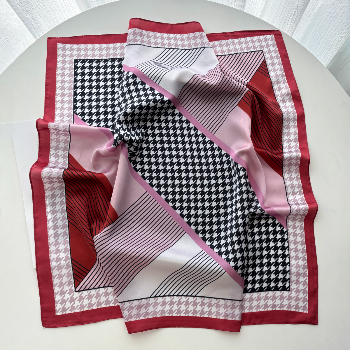 New Printed Square Scarf For W - đánh giá và giá Silk Scarf Square