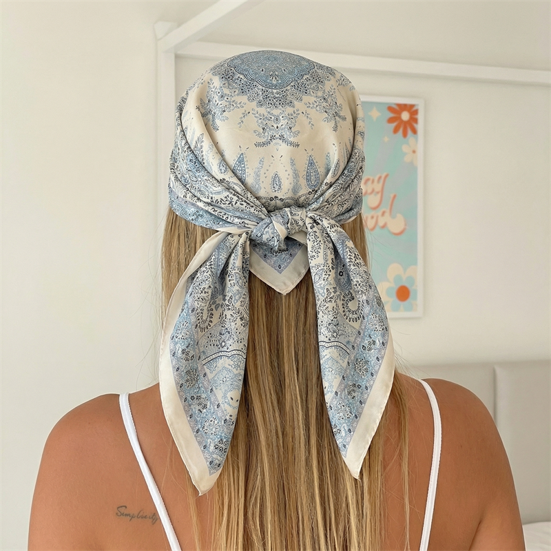 Luxury Printing Silk Square Sc - đánh giá và giá Silk Scarf Square