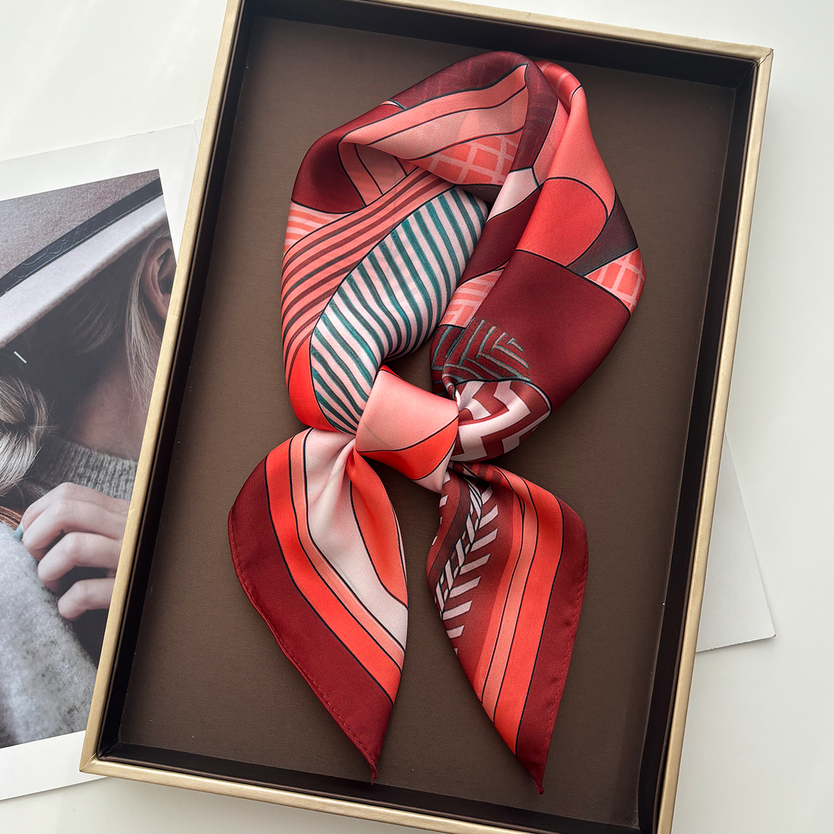 Luxury Square Scarf For Women  - đánh giá và giá Silk Scarf Square