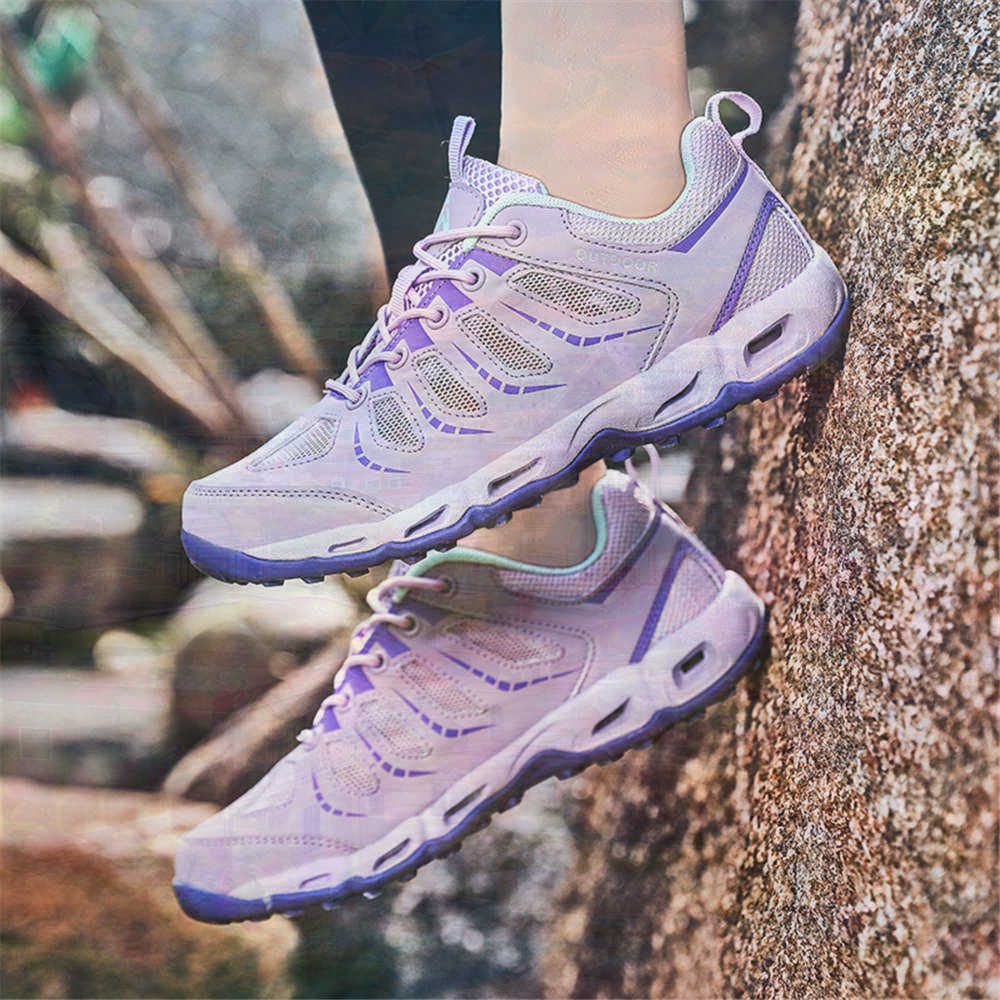 Sumer Round Tip Silver Sneaker - đánh giá và giá Women Accessories Brand Name