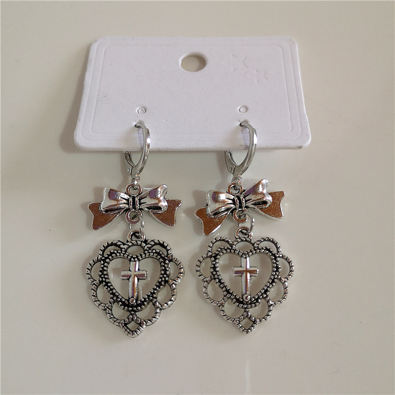 Gothic Vintage Love Heart Cros - đánh giá và giá Women'S Emo Accessories